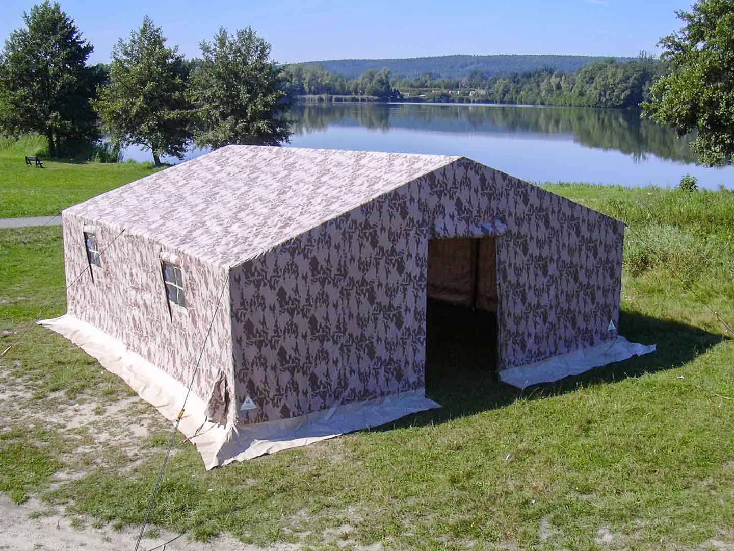 Vojenský stan A09
